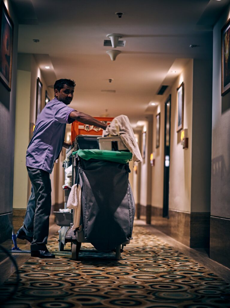 Cleaning Jobs in Italy: Where to Apply, CCNL Salary and Requirements